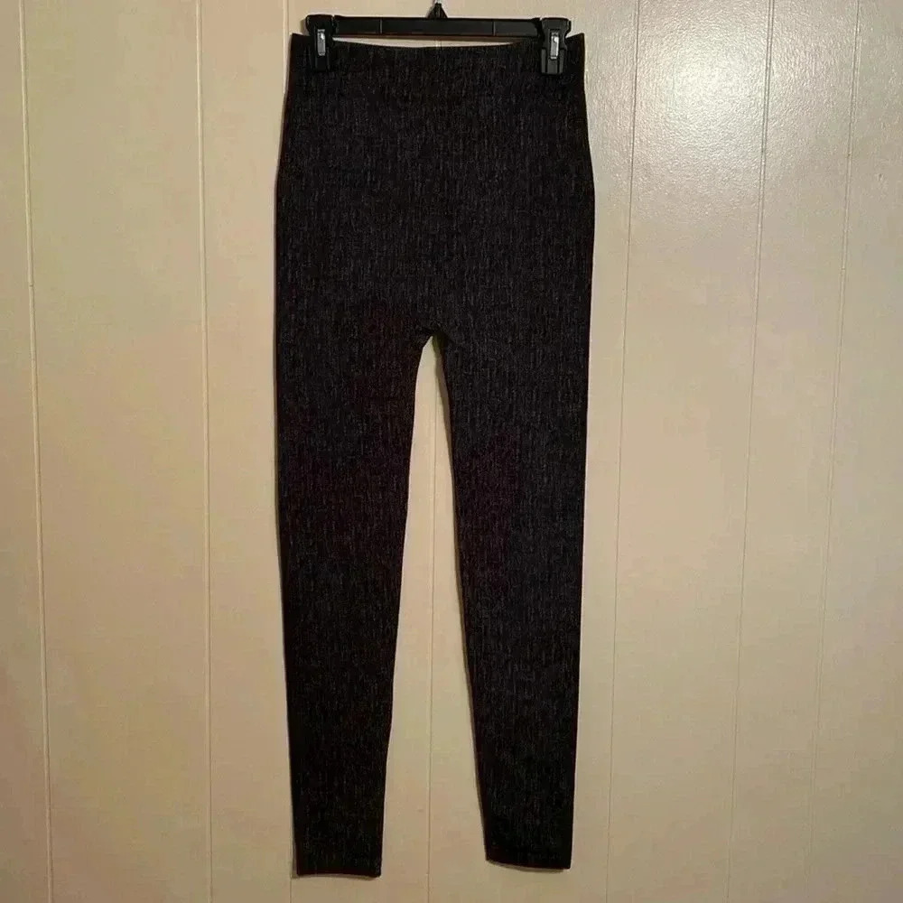 Muk Luks Dark Gray Heathered Look Leggings with Warm, Fuzzy Lining in Size L/XL.